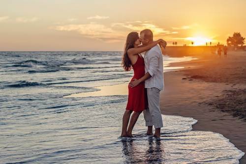 Liebesgedichte - Was gibt es Schöneres als die erste große Liebe?